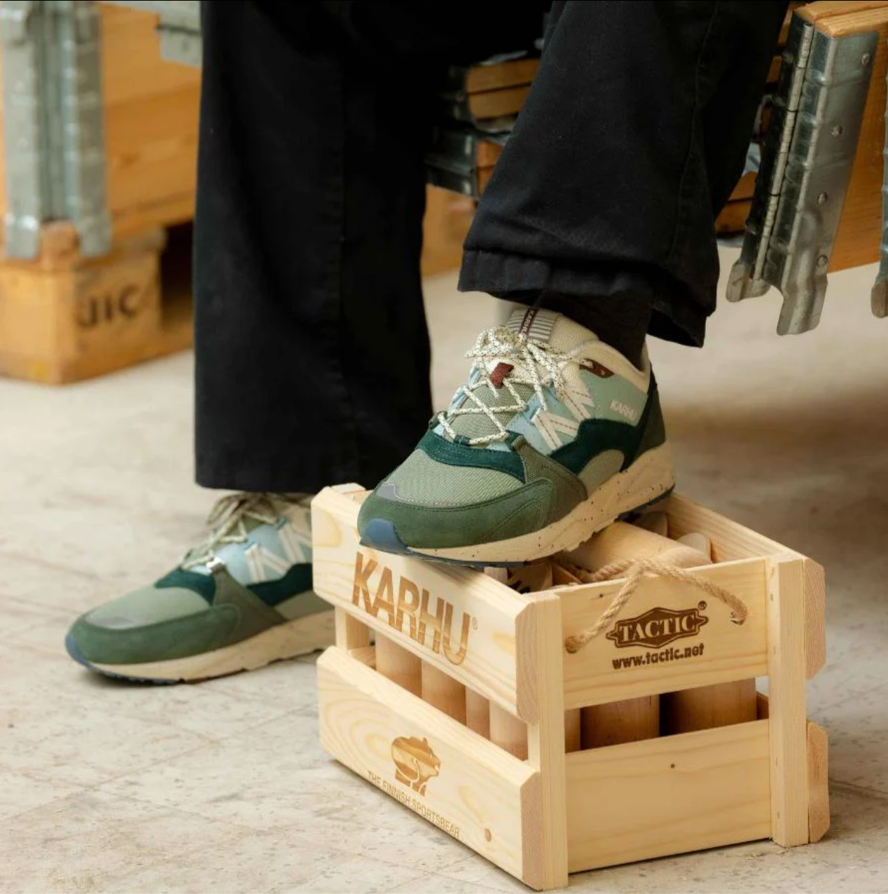 Karhu FUSION 2.0 "MÖLKKY" PACK - LAUREL WREATH / BLANC DE BLANC