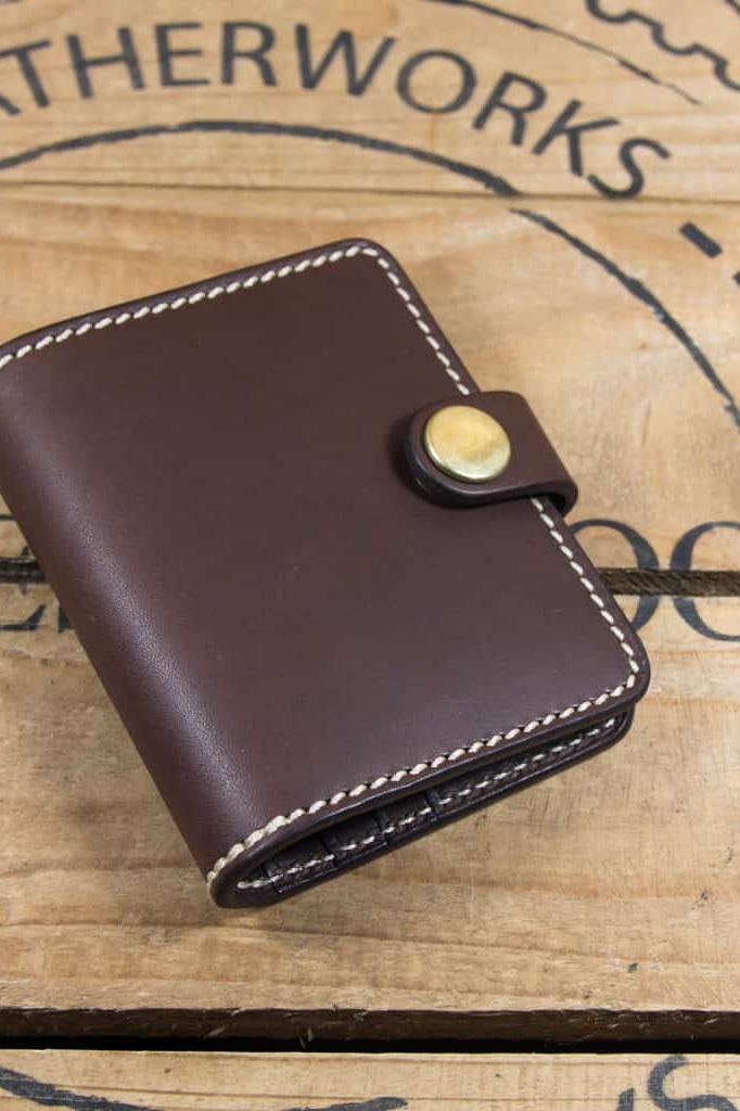 Barnes and Moore Sportsman Cardholder - Deep Honey